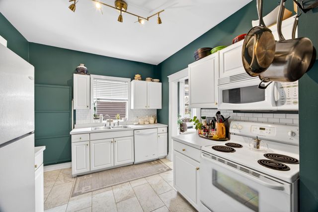 214 Linden Avenue, Southgate, KY 41071