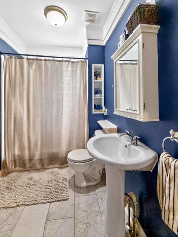 214 Linden Avenue, Southgate, KY 41071