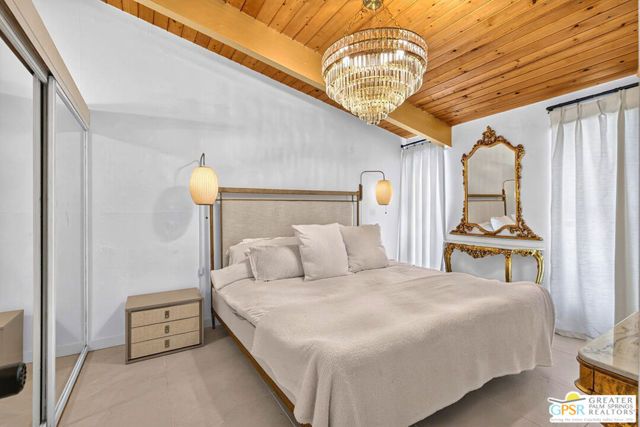 796 E Racquet Club Road, Palm Springs, CA 92262