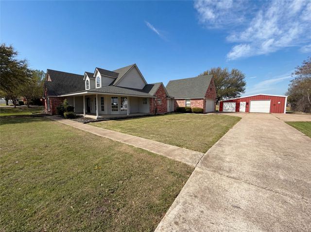 4014 Fm 664, Waxahachie, TX 75167