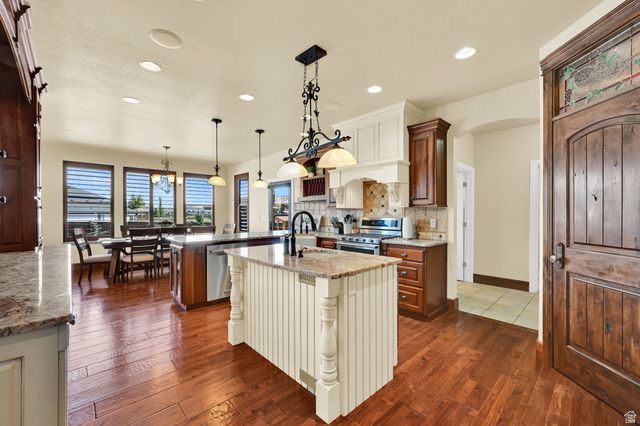 3298 N 1250 W, Pleasant View, UT 84414