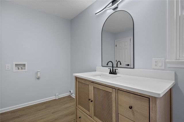 242 Hawk Lane, Fountain Inn, SC 29644