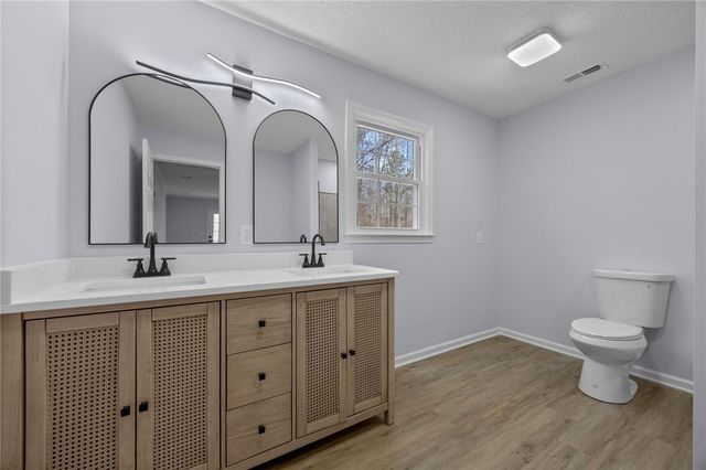 242 Hawk Lane, Fountain Inn, SC 29644