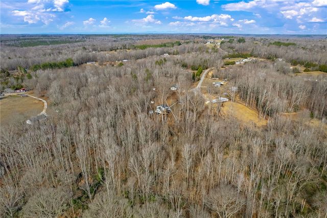 242 Hawk Lane, Fountain Inn, SC 29644