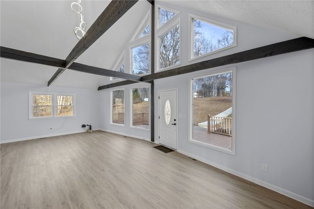 242 Hawk Lane, Fountain Inn, SC 29644