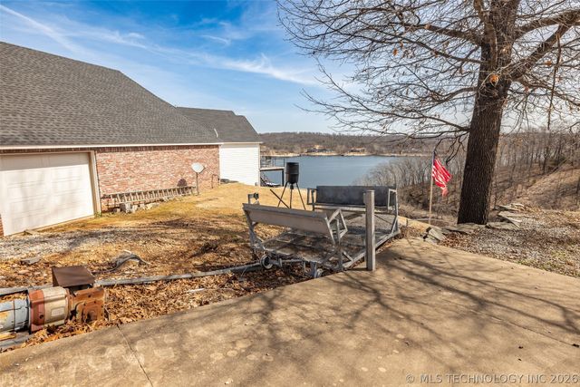 145 Private Road 66, Eucha, OK 74342