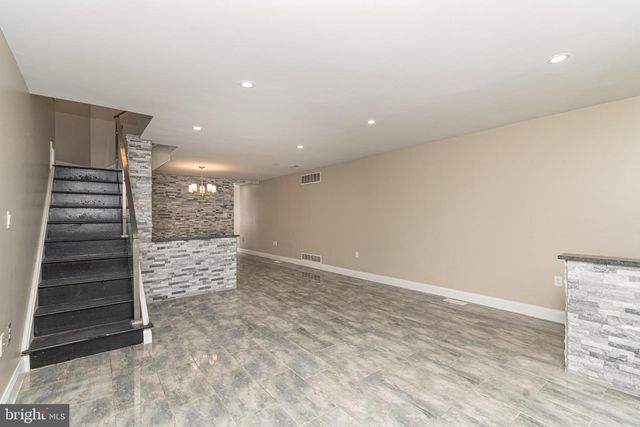 6010 LEXINGTON AVE, Pennsauken, NJ 08109