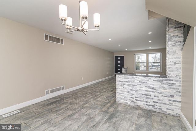 6010 LEXINGTON AVE, Pennsauken, NJ 08109