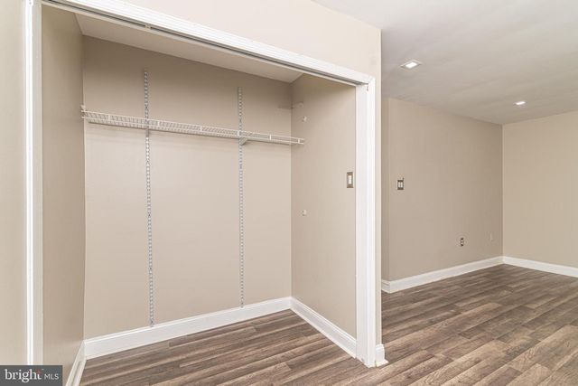 6010 LEXINGTON AVE, Pennsauken, NJ 08109