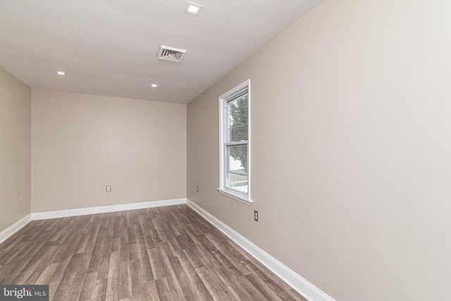 6010 LEXINGTON AVE, Pennsauken, NJ 08109