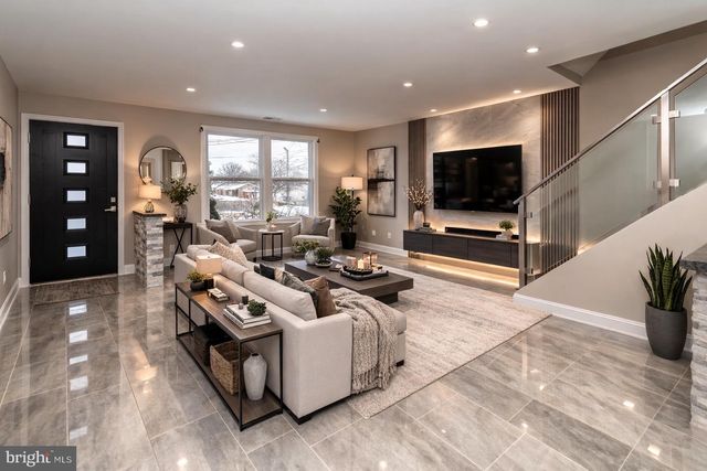 6010 LEXINGTON AVE, Pennsauken, NJ 08109