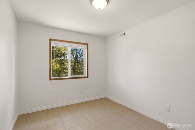 5807 S Ferdinand Street, Tacoma, WA 98409