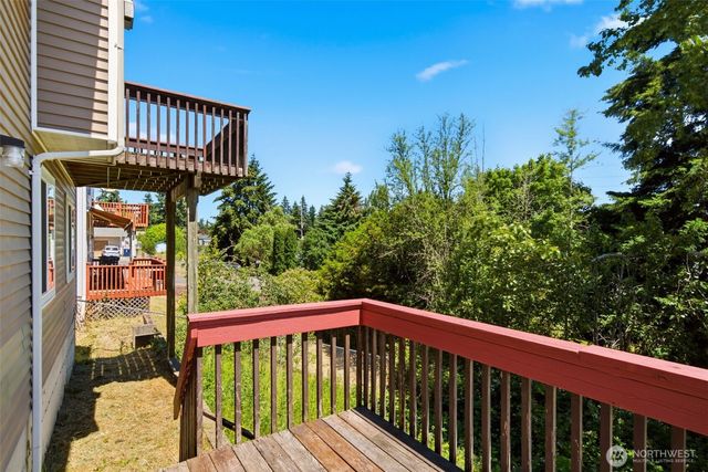 5807 S Ferdinand Street, Tacoma, WA 98409