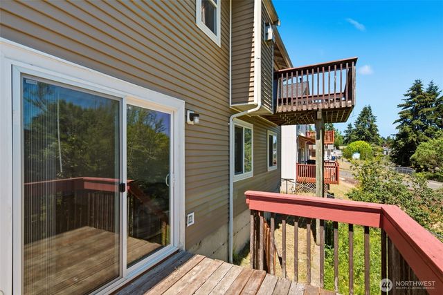 5807 S Ferdinand Street, Tacoma, WA 98409