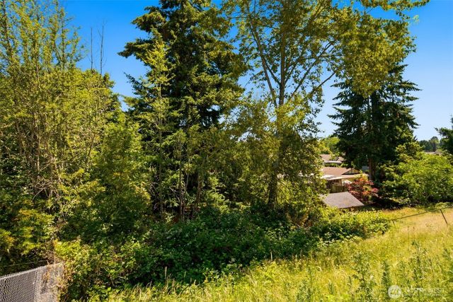 5807 S Ferdinand Street, Tacoma, WA 98409