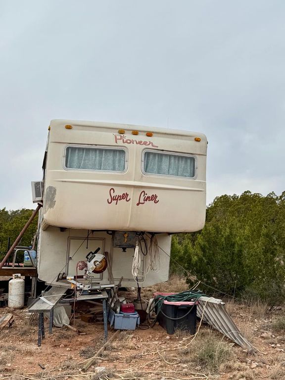 Image 15 of property listing at 537 Lone Mills Road, Robert Lee, TX 76945