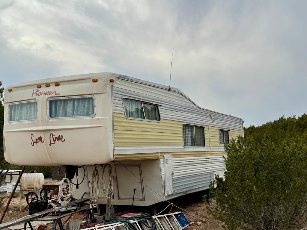 Image 17 of property listing at 537 Lone Mills Road, Robert Lee, TX 76945