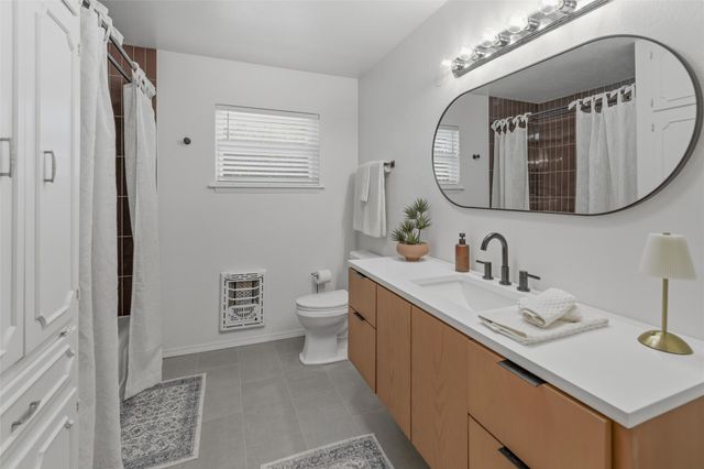 404 Childers Avenue, Benbrook, TX 76126