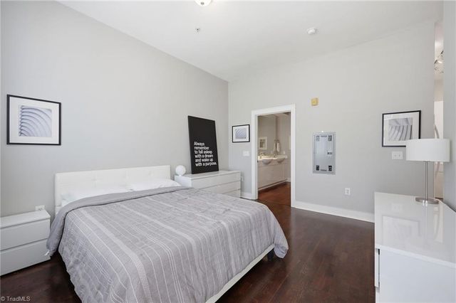 810 W 4th Street 404, Winston-salem, NC 27101