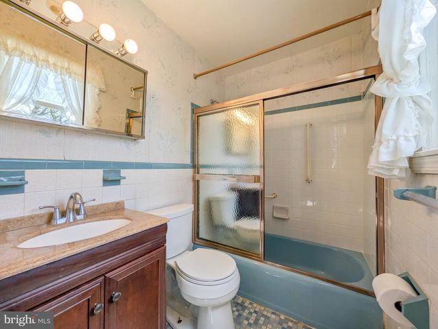 13024 INGLESIDE DR, Beltsville, MD 20705