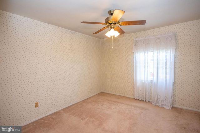 13024 INGLESIDE DR, Beltsville, MD 20705