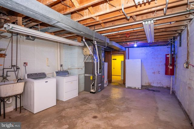 13024 INGLESIDE DR, Beltsville, MD 20705
