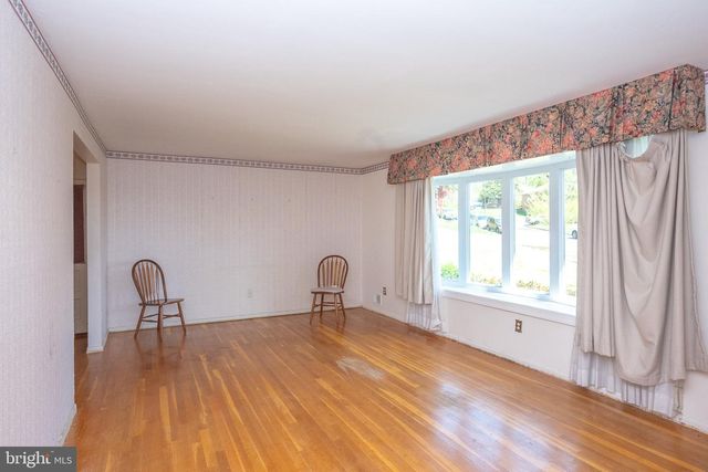 13024 INGLESIDE DR, Beltsville, MD 20705