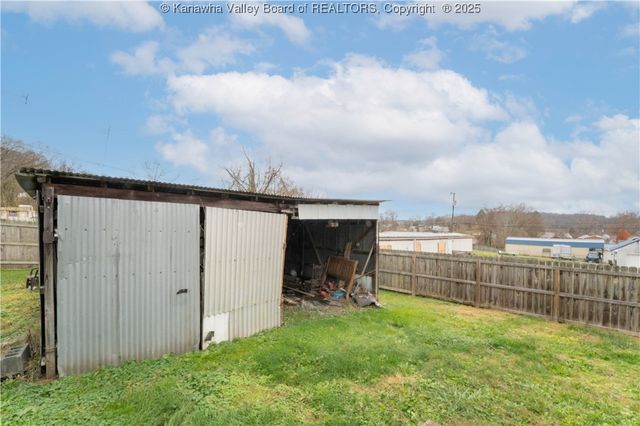 110 Carte Street, St Albans, WV 25177