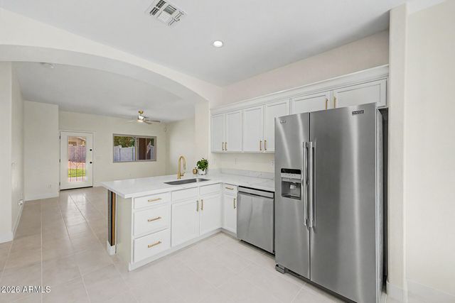 14204 W WELDON Avenue W, Goodyear, AZ 85395