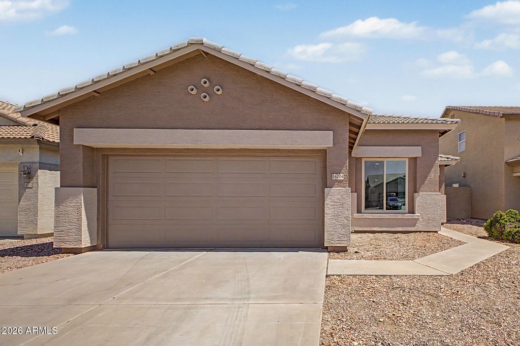 14204 W WELDON Avenue W, Goodyear, AZ 85395 — photo 2