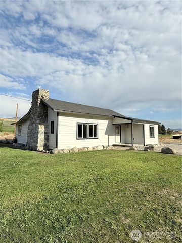 1719 Old Hwy 97, Okanogan, WA 98840