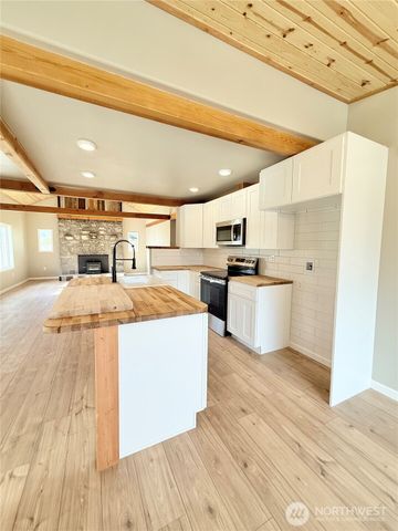 1719 Old Hwy 97, Okanogan, WA 98840