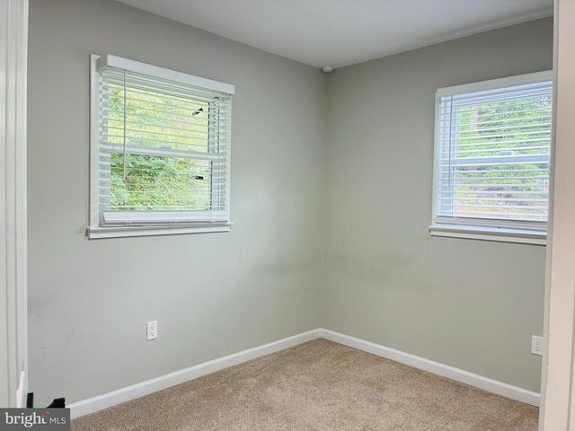 1827 HYLTON AVE, Woodbridge, VA 22191