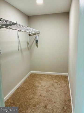 1827 HYLTON AVE, Woodbridge, VA 22191