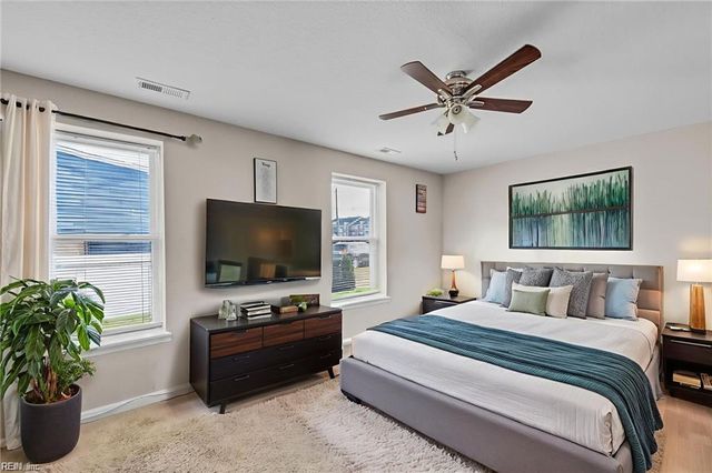 5616 Paca LN, Virginia Beach, VA 23462