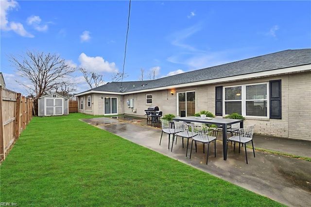 5616 Paca LN, Virginia Beach, VA 23462