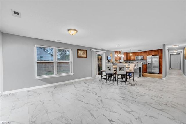 5616 Paca LN, Virginia Beach, VA 23462