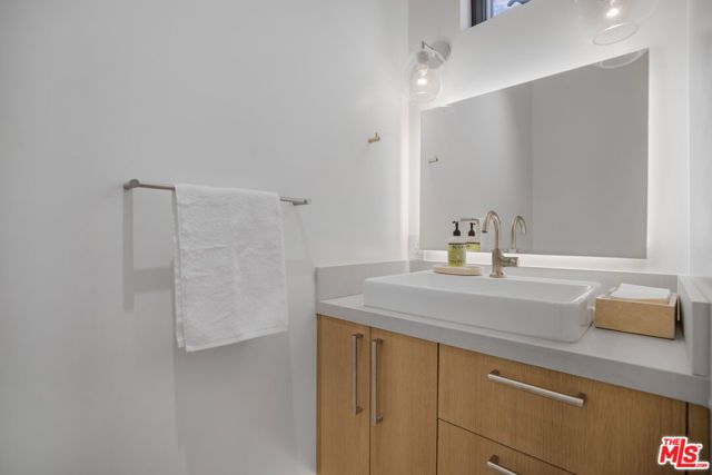 1754 Lechusa Road, Malibu, CA 90265