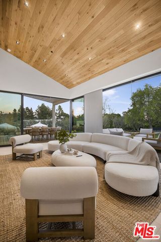 1754 Lechusa Road, Malibu, CA 90265