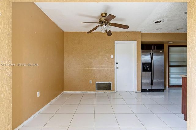 6600 NW 26th St, Sunrise, FL 33313