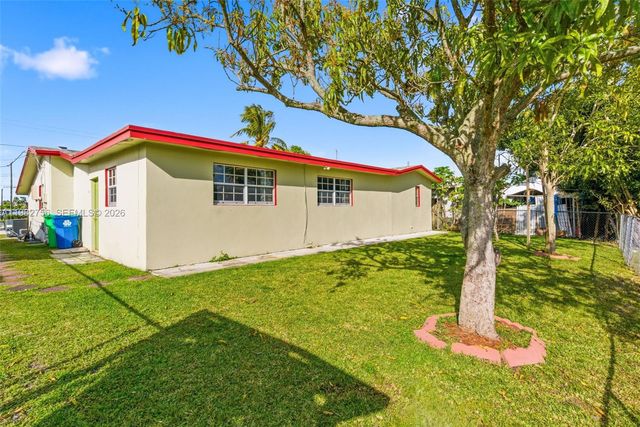 6600 NW 26th St, Sunrise, FL 33313