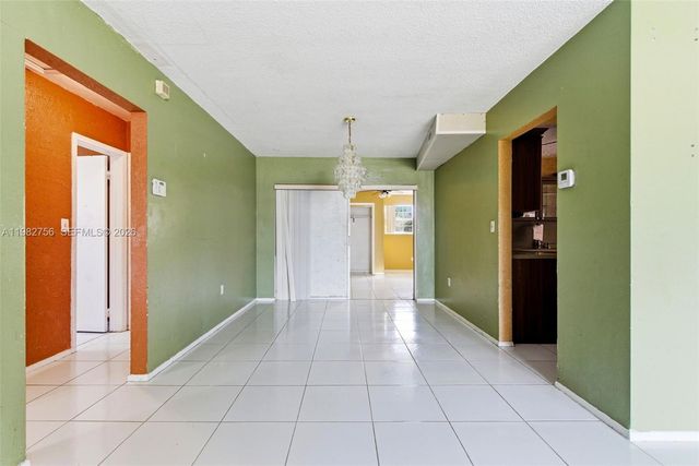 6600 NW 26th St, Sunrise, FL 33313