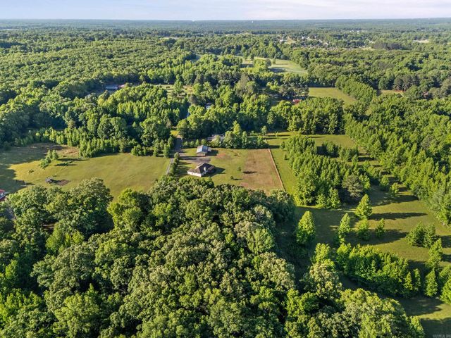 137 Langston Lane, Beebe, AR 72012