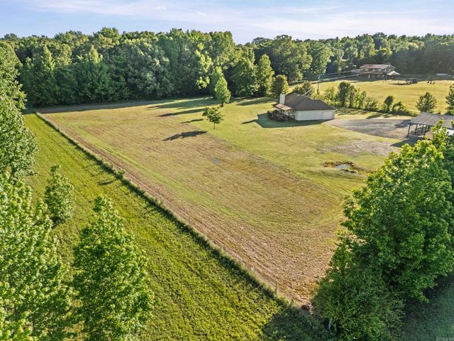 137 Langston Lane, Beebe, AR 72012