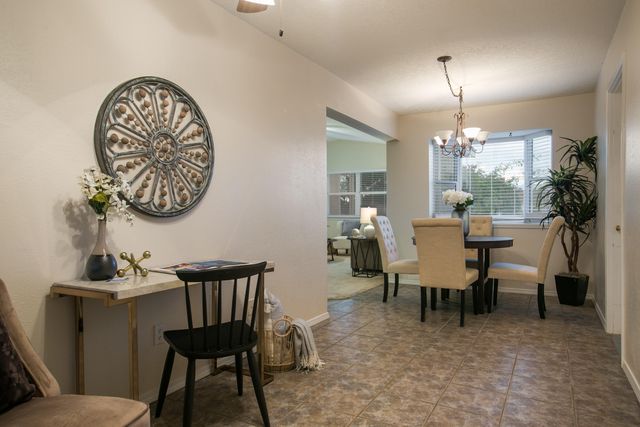 1365 KRAFT Place SE, Rio Rancho, NM 87124