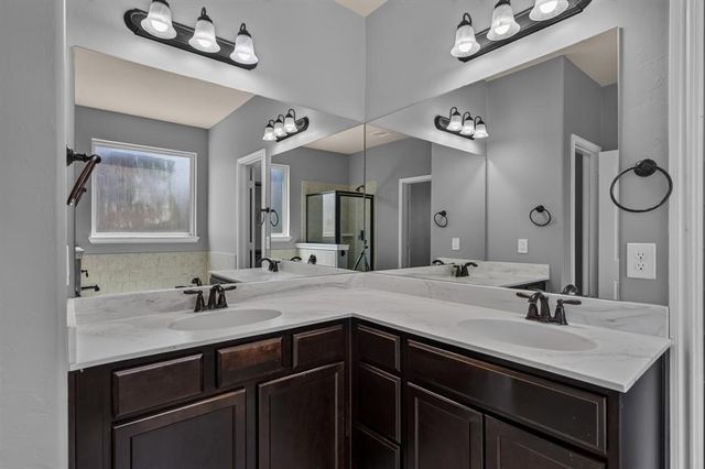11309 NW 94th Street, Yukon, OK 73099