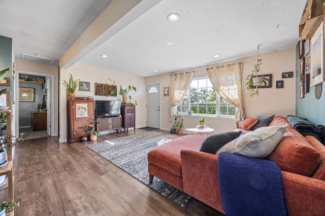 2013 13th Avenue S, Fargo, ND 58103