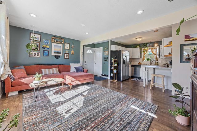 2013 13th Avenue S, Fargo, ND 58103