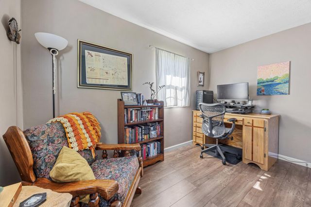 2013 13th Avenue S, Fargo, ND 58103