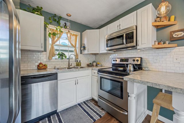 2013 13th Avenue S, Fargo, ND 58103